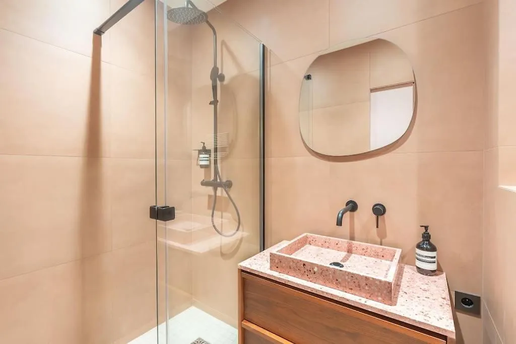 Marais - 4 Pieces De 115 M2 - Grand Salon Convivial