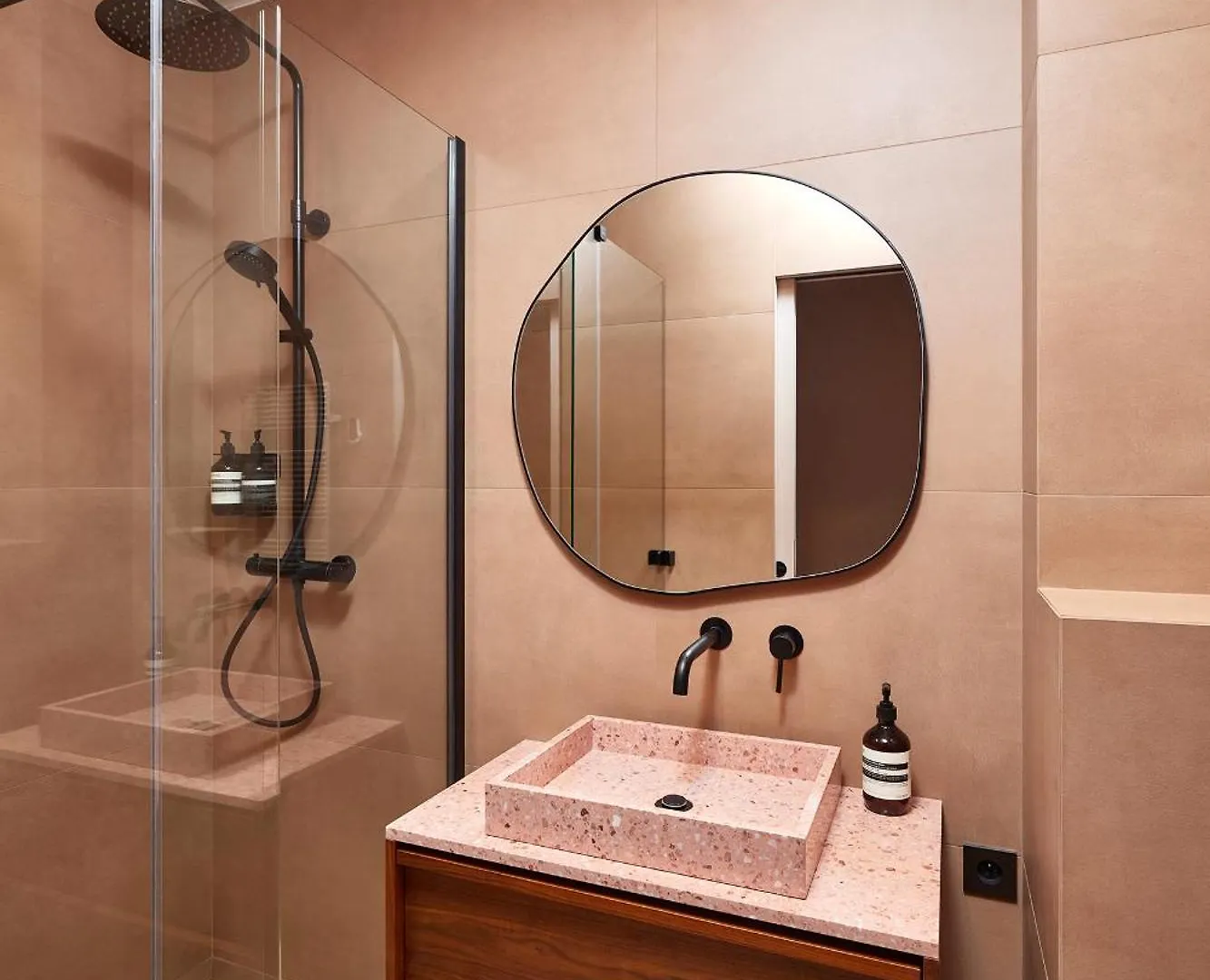 Marais - 4 Pieces De 115 M2 - Grand Salon Convivial 巴黎