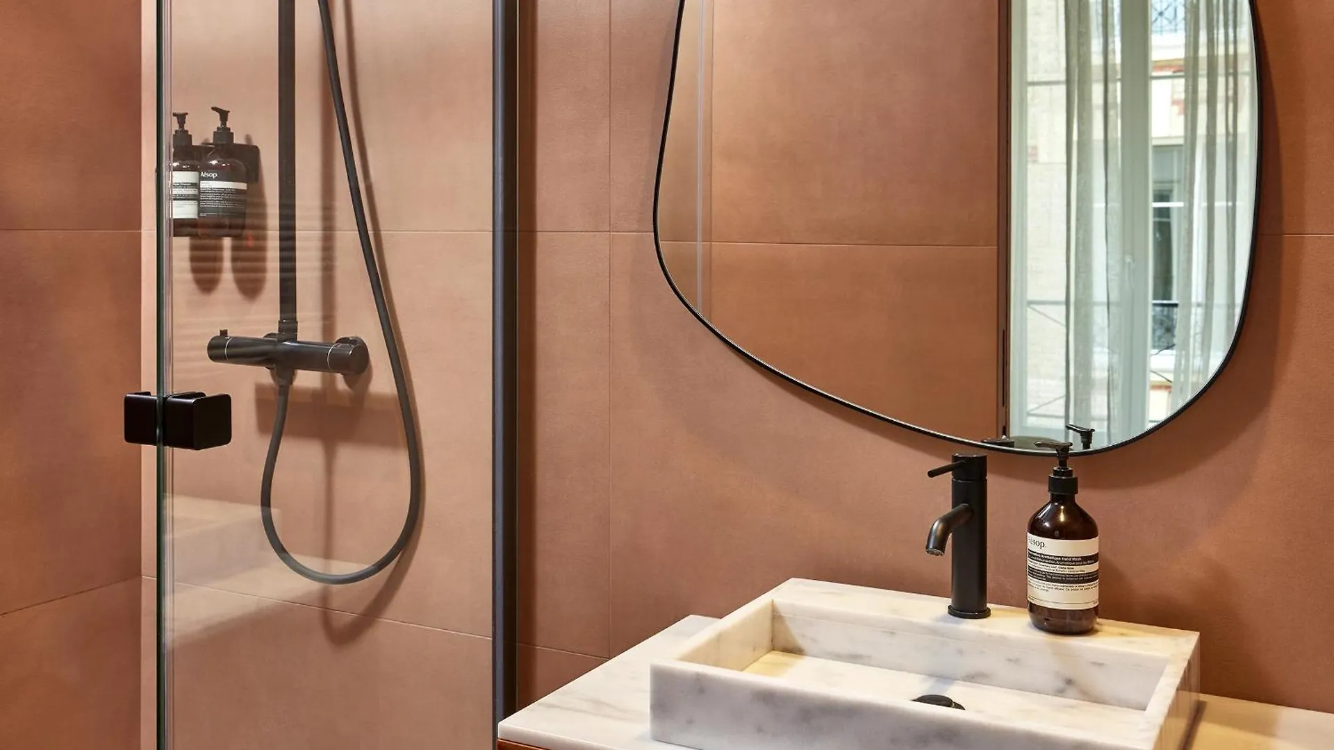 Marais - 4 Pieces De 115 M2 - Grand Salon Convivial Apartment